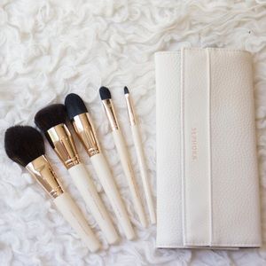 ❌SOLD❌ Sephora Makeup Brushes with Pouch